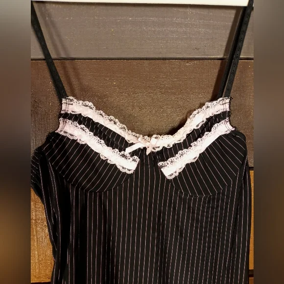 Jolie Intimates Sexy small Black Pink Pinstripe With Pink Accents Lingerie - Picture 2 of 7